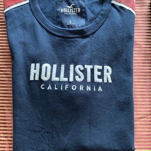 Hollister t-shirt